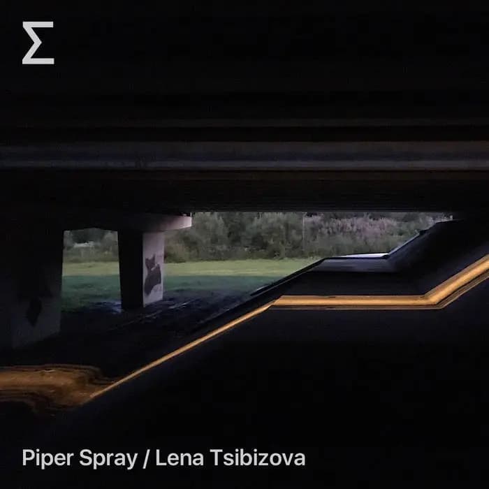 Piper Spray / Lena Tsibizova